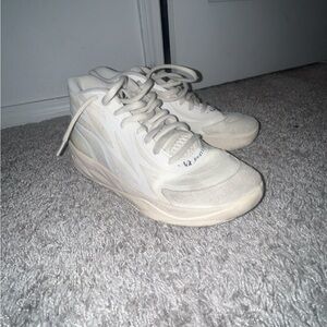 Used once or twice          Worn but in excellent condition